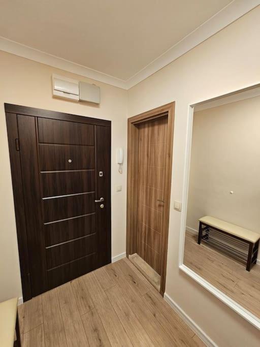 Serenity In The Heart Of Varna With Parking Exterior foto