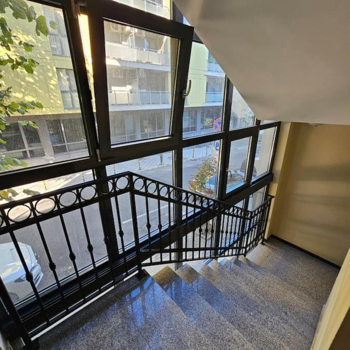 Serenity In The Heart Of Varna With Parking Exterior foto